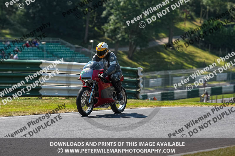 cadwell park;cadwell park photographs;cadwell trackday photographs;enduro digital images;event digital images;eventdigitalimages;peter wileman photography;racing digital images;trackday digital images;trackday photos